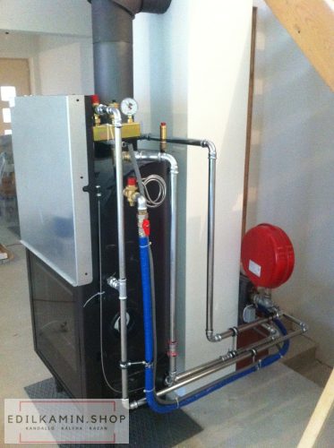 Edilkamin vízteres fatüzelésű kandalló H2Oceano 23/cs